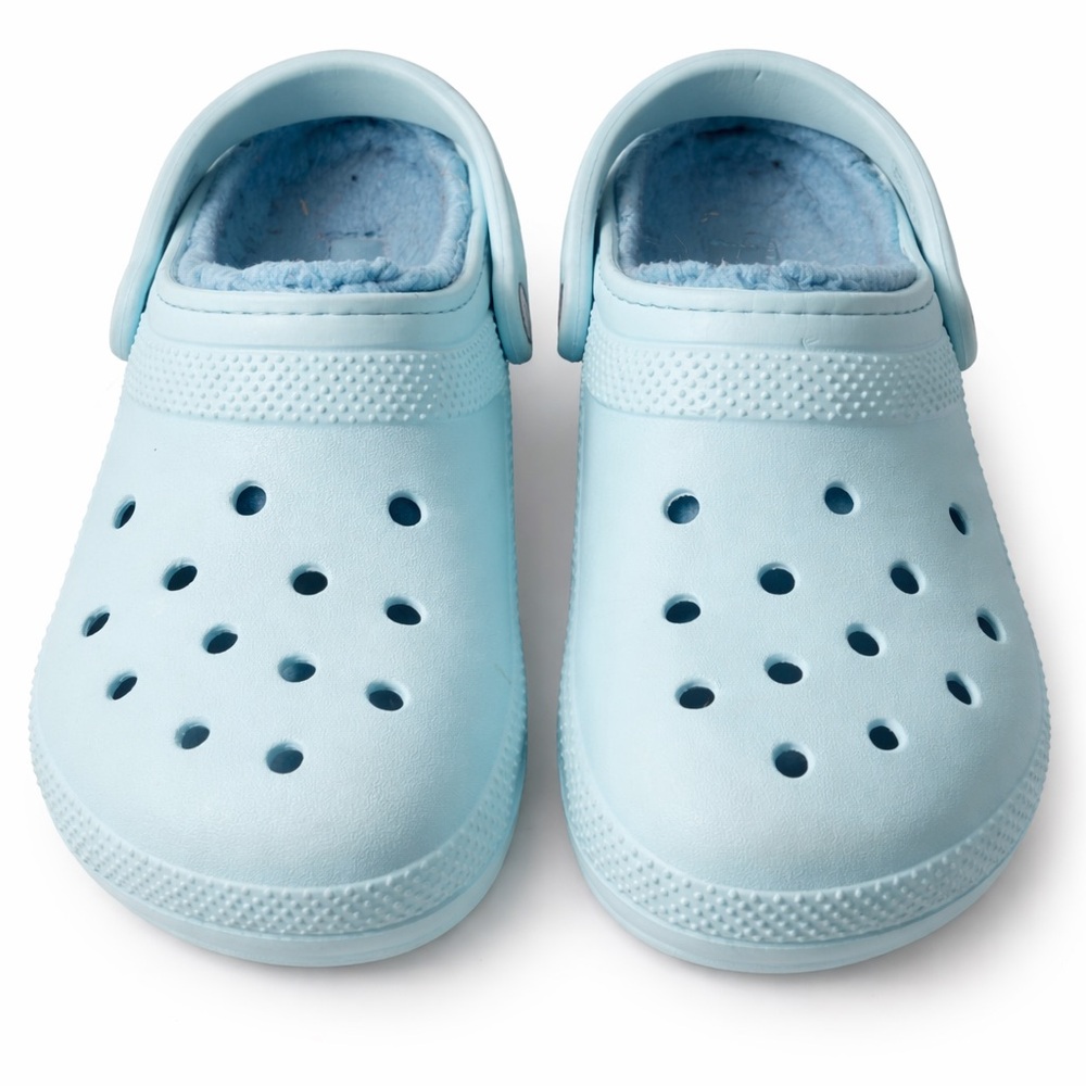 Crocs Classic Lined Clogs W9 / M7 – Light Blue Fleece Winter Slip-On Shoes